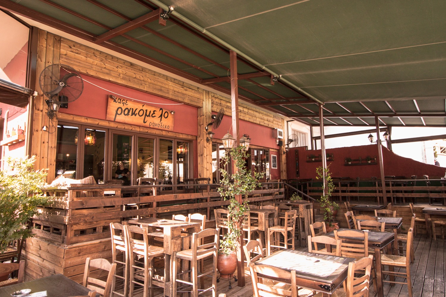 Ουζερί - Ψαροταβέρνες