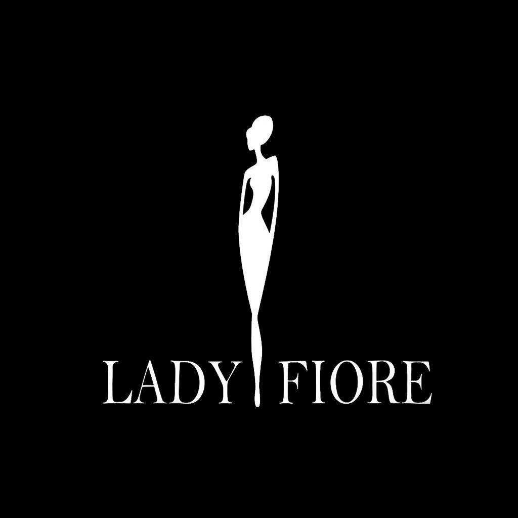 Γυναικεία και Ανδρικά Ενδύματα