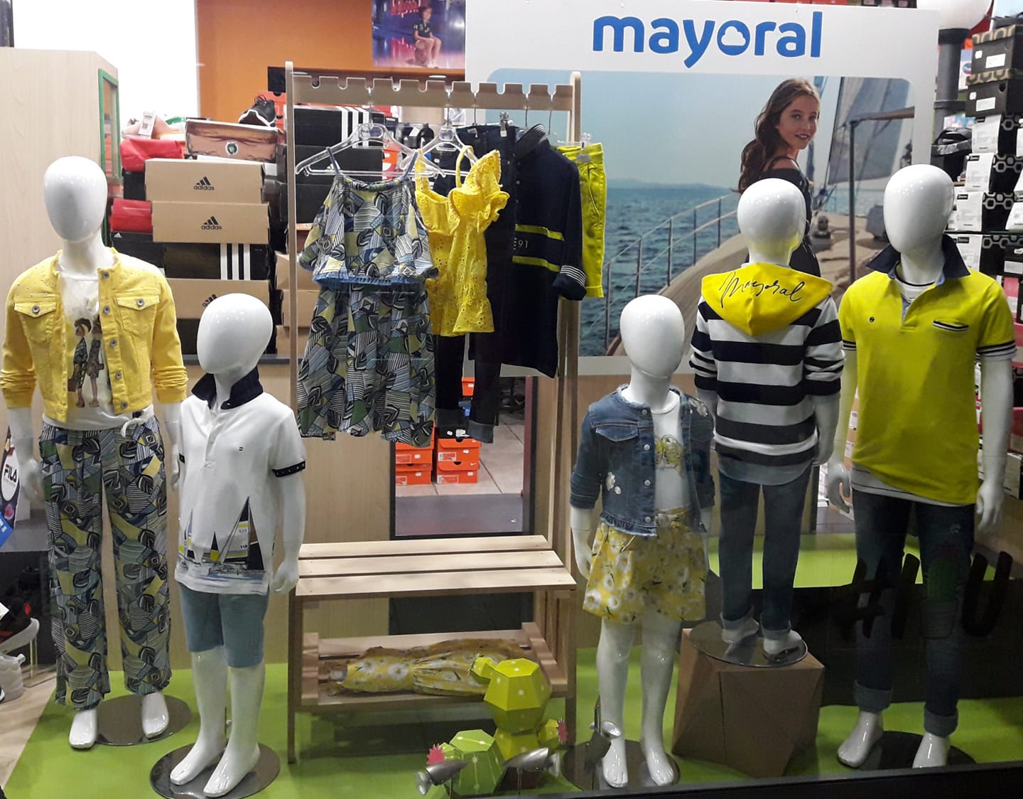 Ένδυση - Υποδήματα